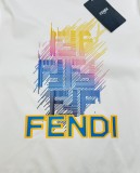 入手困難品！2024 フェンディ 新作 半袖Tシャツ 偽物