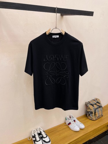 世界中で大人気♪ 2024 ロエベ 新作 半袖Tシャツ コピー 2色