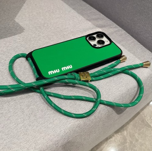注目アイテム♡ 2024 ミュウミュウ 新作 iPhone ケース 全機種 販売 スーパーコピー