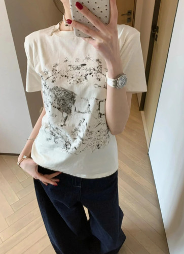 人気急上昇新作 2025 ディオール 新作 半袖Tシャツ コピー
