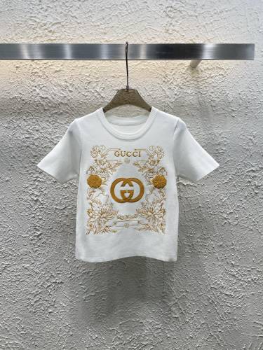 絶対欲しい！2025 グッチ 新作 半袖Tシャツ 偽物 2色