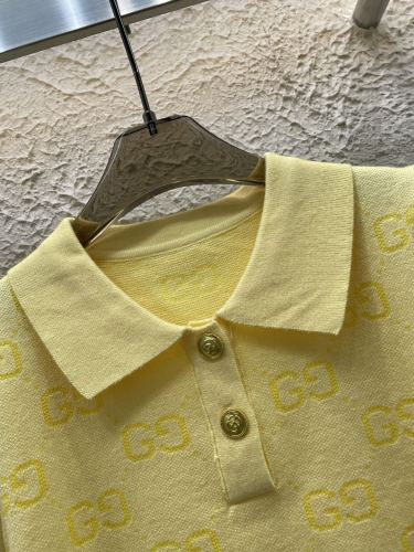 使い勝手良し 2025 グッチ 新作 半袖Tシャツ コピー 4色