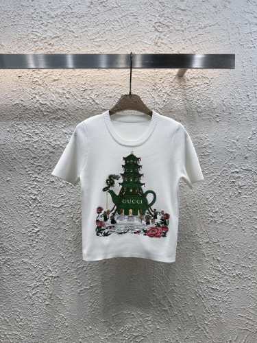肌触り最高な 2025 グッチ 新作 半袖Tシャツ スーパーコピー 3色