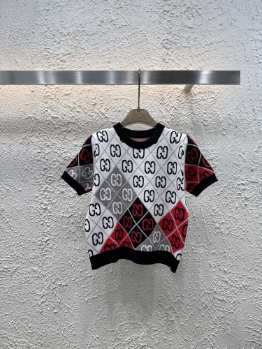 人気爆発☆ 2025 グッチ 新作 半袖Tシャツ 偽物 2色
