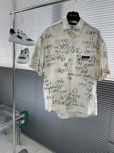 即発送！2025 ルイヴィトン 新作 半袖Tシャツ 偽物
