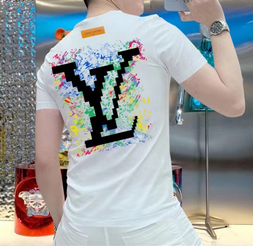 一目惚れ♪ 2025 ルイヴィトン 新作 半袖Tシャツ 偽物 9色