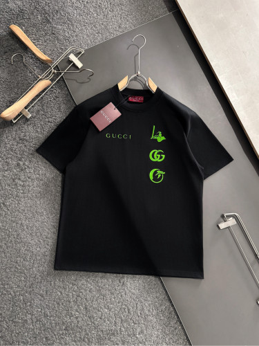 送料込 2025 グッチ 新作 半袖Tシャツ コピー