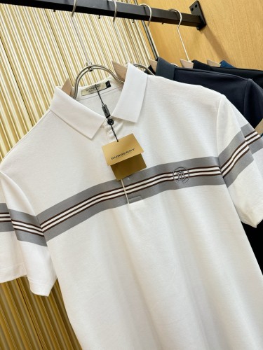 世界中で大人気♪ 2025 バーバリー 新作 半袖Tシャツ 偽物