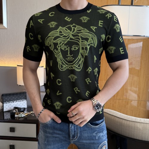 人気爆発☆ 2025 ヴェルサーチェ 新作 半袖Tシャツ 偽物