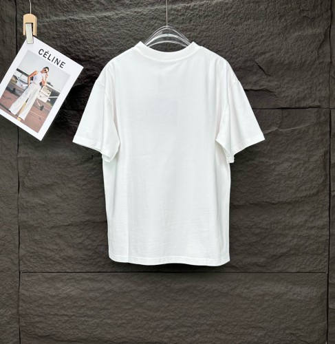 絶対欲しい！ 2025 プラダ 新作 半袖Tシャツ スーパーコピー