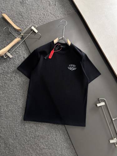 入手困難！2025 ジョルジオアルマーニ 新作 半袖Tシャツ コピー