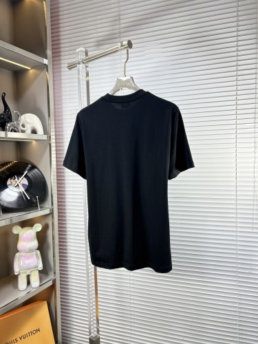 最安値挑戦 2025 セリーヌ 新作 半袖Tシャツ スーパーコピー