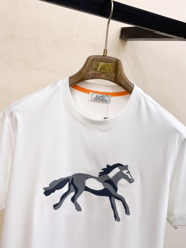 送料込 2025 エルメス 新作 半袖Tシャツ コピー