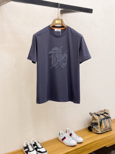 完売必至 2025 エルメス 新作 半袖Tシャツ コピー