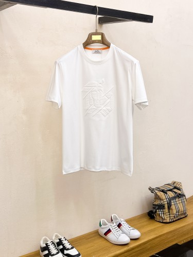 【大特価】 2025 エルメス 新作 半袖Tシャツ スーパーコピー