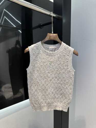 使い勝手良 2025 シャネル 新作 チョッキ着 スーパーコピー