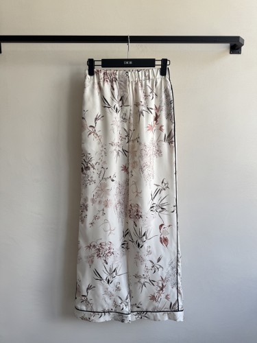 最安値挑戦 2025 ディオール 新作 カジュアルパンツ 偽物