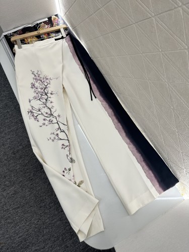 肌触り最高な 2025 ディオール 新作 カジュアルパンツ スーパーコピー