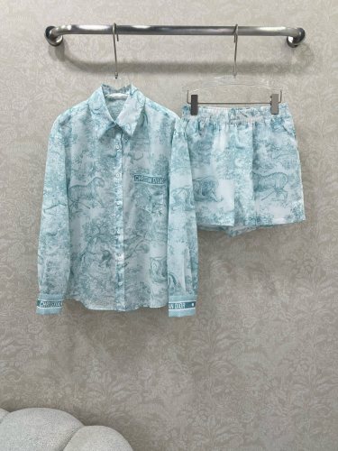 入手困難！2025 ディオール 新作 セットアップ 偽物