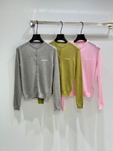 超希少！2025 ミュウミュウ 新作 ニット 偽物