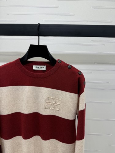 一目惚れ♪ 2025 ミュウミュウ 新作 ニット コピー