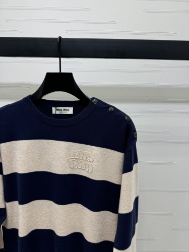 お洒落 2025 ミュウミュウ 新作 ニット 偽物