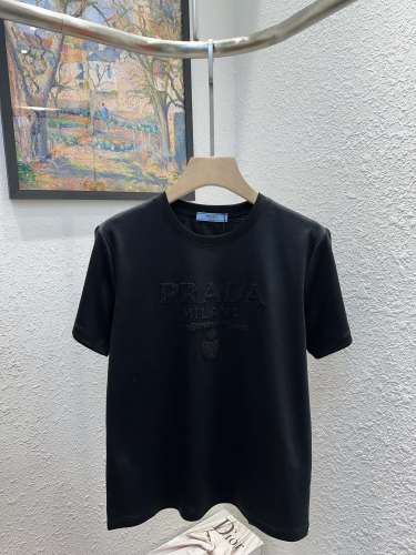 ☆超人気☆ 2025 プラダ 新作 半袖Tシャツ コピー