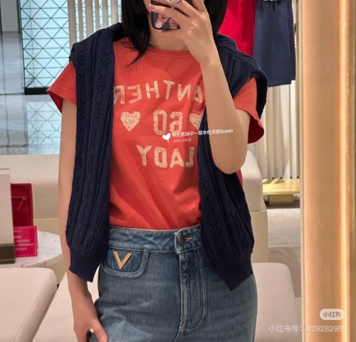 即発送！2025 ヴァレンティノ 新作 半袖Tシャツ 偽物