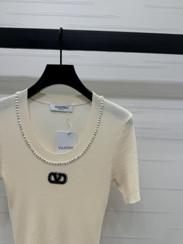 お洒落 2025 ヴァレンティノ 新作 半袖Tシャツ コピー