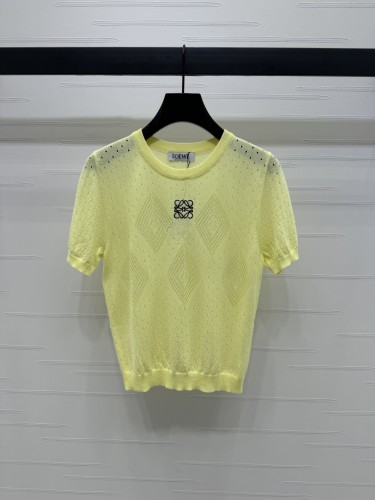 肌触り最高な 2025 ロエベ 新作 半袖Tシャツ 偽物