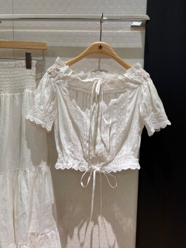 【大特価】2025 セリーヌ 新作 セットアップ 偽物