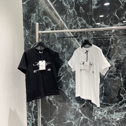 世界中で大人気♪ 2025 モンクレール 新作 半袖Tシャツ スーパーコピー 2色