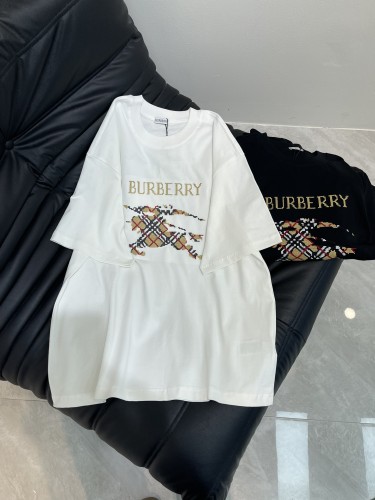 ☆超人気☆ 2025 バーバリー 新作 半袖Tシャツ コピー 2色