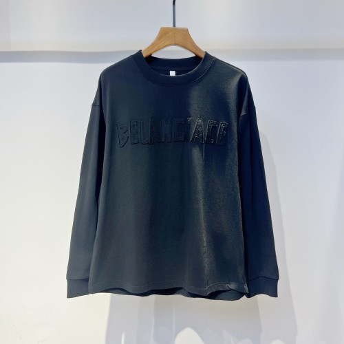 送料込 2025 バレンシアガ 新作 パーカー 偽物