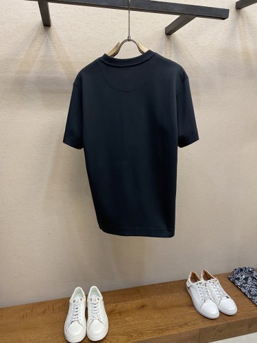 《人気★》 2025 フェンディ 新作 半袖Tシャツ 偽物