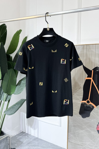 世界中で大人気♪ 2025 フェンディ 新作 半袖Tシャツ スーパーコピー 2色