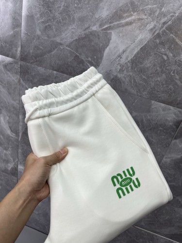 入手困難！2025 ミュウミュウ 新作 カジュアルパンツ コピー 3色