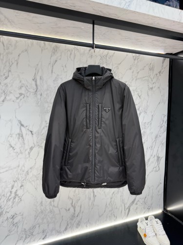 入手困難！2025 プラダ 新作 ダウンジャケット スーパーコピー