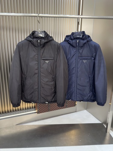 売上総額１位！2025 プラダ 新作 ダウンジャケット コピー