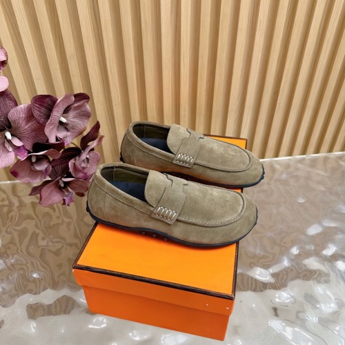 日本未入荷 2026 エルメス 新作 スニーカー コピー