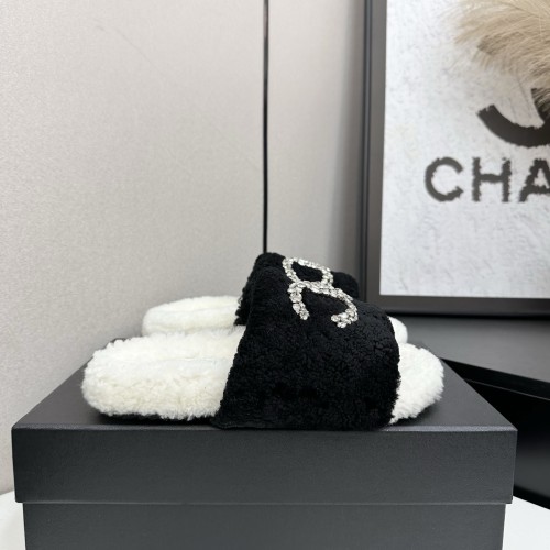 目を惹くカラー 2026 シャネル 新作 サンダル-スリッパ 偽物