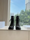 完売前に！ 2026 ディオール 新作 ブーツ 偽物