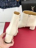 送料込 2026 ヴァレンティノ 新作 ブーツ スーパーコピー
