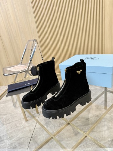 売上総額１位！2026 プラダ 新作 ブーツ スーパーコピー