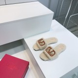 激安価格！2026 ヴァレンティノ 新作 サンダル-スリッパ コピー