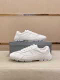 入手困難品！2026 プラダ 新作 スニーカー 偽物