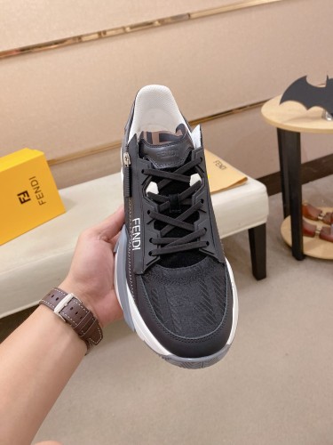 世界中で大人気♪ 2026 フェンディ 新作 スニーカー コピー