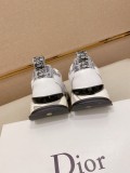 日本未入荷  2026 ディオール 新作 スニーカー 偽物