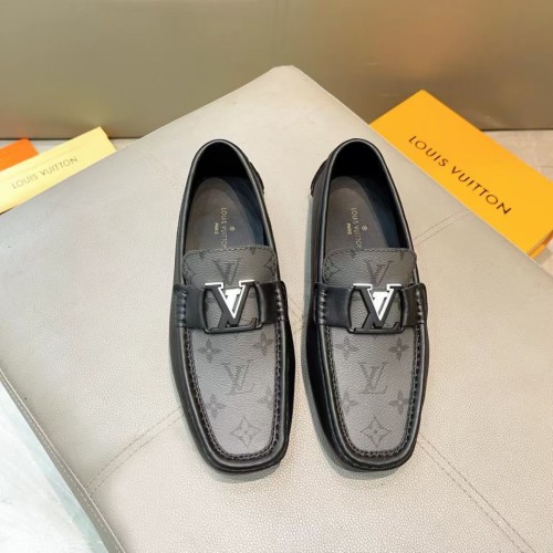 入手困難品！2026 ルイヴィトン 新作 パンプス 偽物