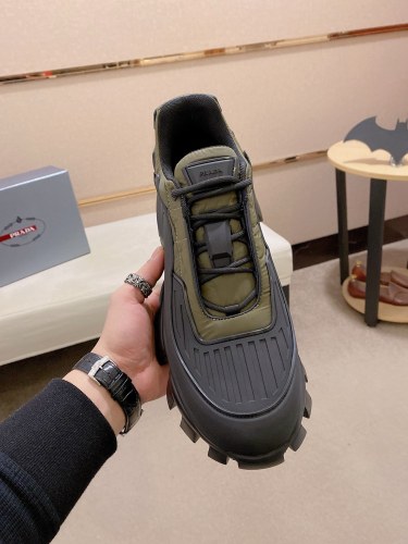 超希少！2026 プラダ 新作 スニーカー コピー